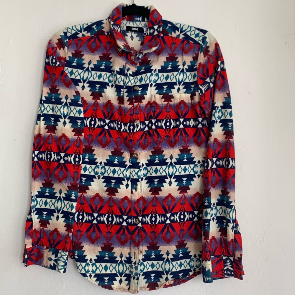 Flannel shirt, button down w/long sleeves